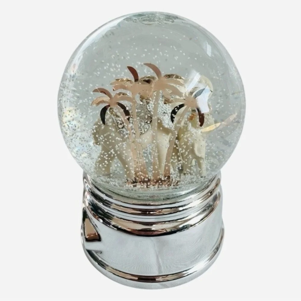 Things Remembered 2013 Musical Elephant Snow Globe 6.7